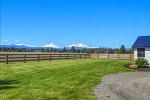 17186 Hwy 126, Sisters, OR 97759 - Photo 27