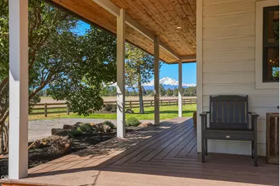 17186 Highway 126, Sisters, OR 97759 - Photo 5