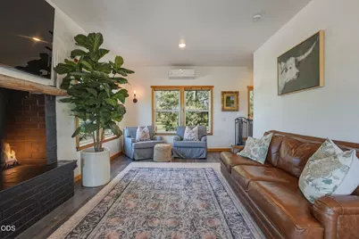 17186 Highway 126, Sisters, OR 97759 - Photo 7