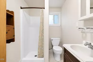16024 Leona Ln, La Pine, OR 97739 - Photo 13