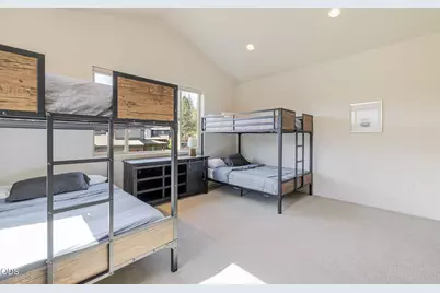 60454 Kangaroo Loop, Bend, OR 97702 - Photo 35