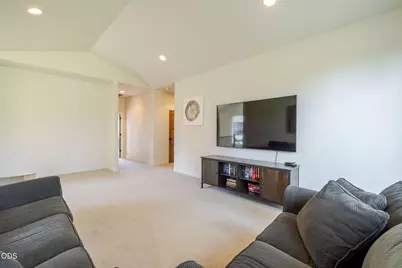 60454 Kangaroo Loop, Bend, OR 97702 - Photo 33