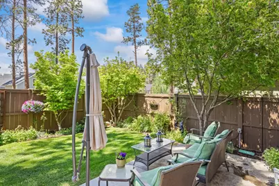 1094 E Horse Back Trail, Sisters, OR 97759 - Photo 35