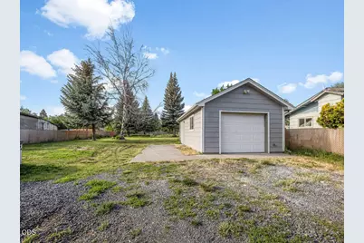 4535 Denver Avenue, Klamath Falls, OR 97603 - Photo 13