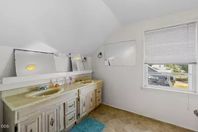 139 N Columbus Avenue, Medford, OR 97501 - Photo 23