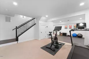 1013 Roxy Ann Rd, Medford, OR 97504 - Photo 45