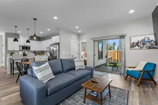 61579 SE Lucia St, Bend, OR 97702 - Photo 13