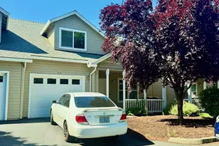 1902 Pebble Way, Medford, OR 97504 - Photo 3