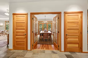 611 Forest St, Ashland, OR 97520 - Photo 23