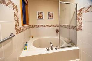 611 Forest St, Ashland, OR 97520 - Photo 37