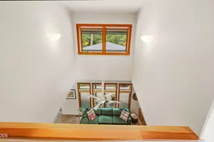 611 Forest St, Ashland, OR 97520 - Photo 37