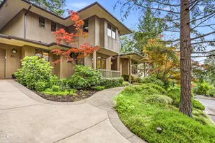 611 Forest St, Ashland, OR 97520 - Photo 89