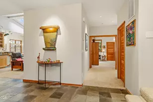 611 Forest St, Ashland, OR 97520 - Photo 11