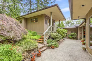 611 Forest St, Ashland, OR 97520 - Photo 71