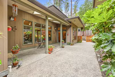 611 Forest Street, Ashland, OR 97520 - Photo 47