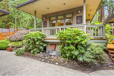 611 Forest Street, Ashland, OR 97520 - Photo 49