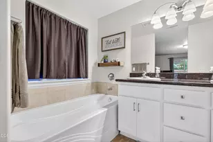 1729 Kaufman Way, Medford, OR 97501 - Photo 15