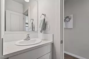 3461 NW 9th St, Redmond, OR 97756 - Photo 27