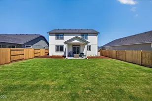 3461 NW 9th St, Redmond, OR 97756 - Photo 33