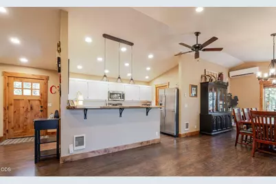 15917 Pinion Jay Lane, Sisters, OR 97759 - Photo 5