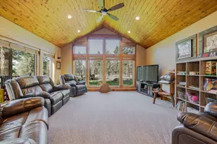 15917 Pinion Jay Ln, Sisters, OR 97759 - Photo 15