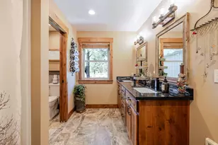 15917 Pinion Jay Ln, Sisters, OR 97759 - Photo 23