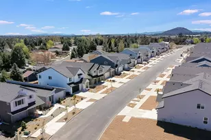 20691 Town Dr, Bend, OR 97701 - Photo 25