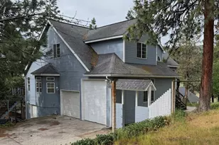 3737 Thicket Ct, Klamath Falls, OR 97601 - Photo 1