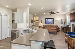 4452 SW Salmon Pl, Redmond, OR 97756 - Photo 9