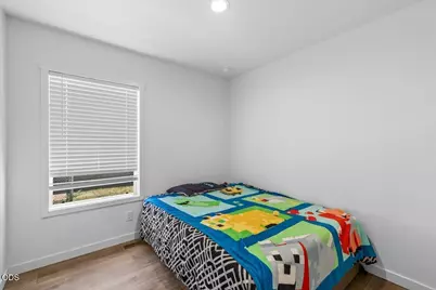872 Mindy Sue, Medford, OR 97501 - Photo 15