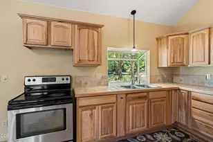 225 Hummingbird Rd, Cave Junction, OR 97523 - Photo 7