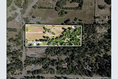 225 Hummingbird Road, Cave Junction, OR 97523 - Photo 35