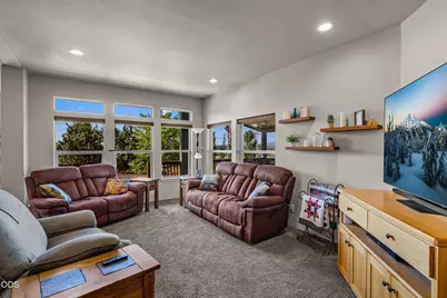 20810 89th Street, Bend, OR 97703 - Photo 29