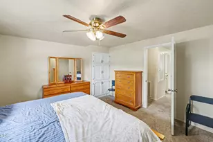 962 NE 11th St, Grants Pass, OR 97526 - Photo 27