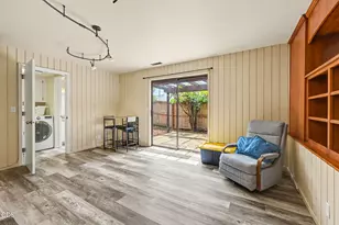 962 NE 11th St, Grants Pass, OR 97526 - Photo 19