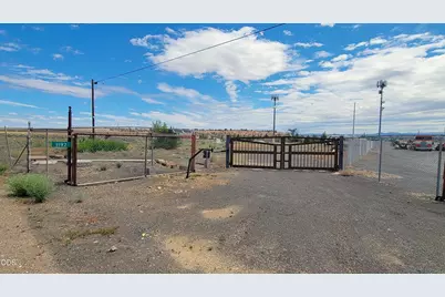 1197 NW Highway 26, Madras, OR 97741 - Photo 5