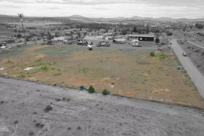 1197 NW Highway 26, Madras, OR 97741 - Photo 11