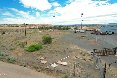 1197 NW Highway 26, Madras, OR 97741 - Photo 13