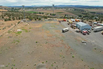 1197 NW Highway 26, Madras, OR 97741 - Photo 9
