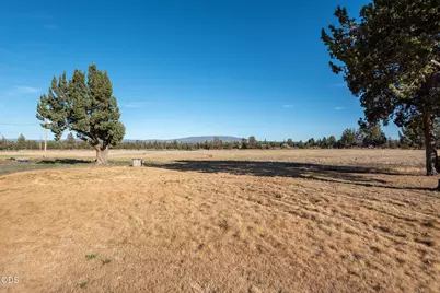 26275 Willard Road, Bend, OR 97701 - Photo 53