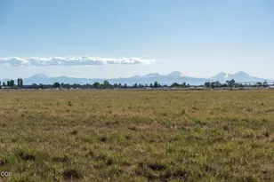 26275 Willard Rd, Bend, OR 97701 - Photo 51