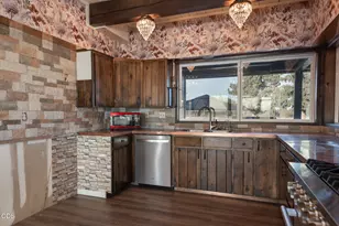 26275 Willard Rd, Bend, OR 97701 - Photo 13