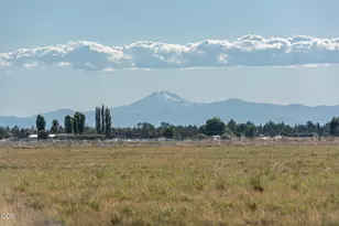 26275 Willard Rd, Bend, OR 97701 - Photo 53