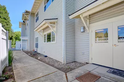 905 Skylark Place, Ashland, OR 97520 - Photo 17
