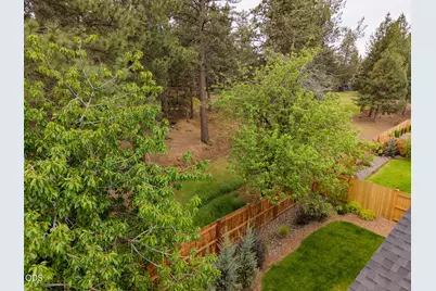 20417 SE Senden Lane, Bend, OR 97702 - Photo 9