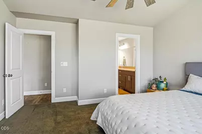 270 NW 33rd Street, Redmond, OR 97756 - Photo 15