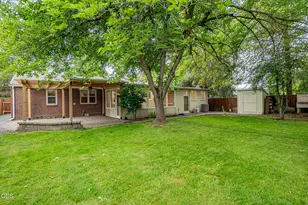135 S Keene Way Dr, Medford, OR 97504 - Photo 49