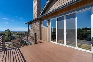 10792 Ironstone Ct, Redmond, OR 97756 - Photo 23