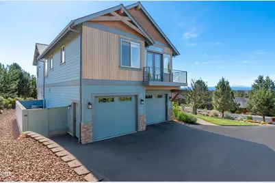 10792 Ironstone Court, Redmond, OR 97756 - Photo 3