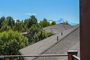 10792 Ironstone Ct, Redmond, OR 97756 - Photo 27